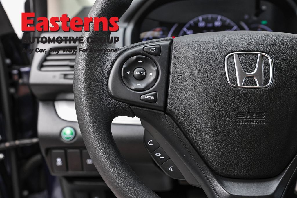 Used 2015 Honda CR-V LX image 16
