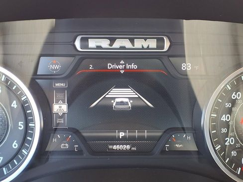Used 2025 RAM 1500 Laramie AWD/4WD image 18