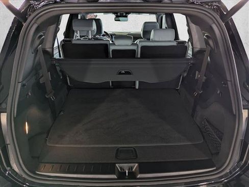 Used 2026 Mercedes-Benz GLB 250 image 10