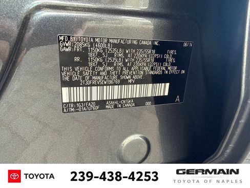 Used 2014 Toyota RAV4 Limited w/ Technology Package AWD/4WD image 21