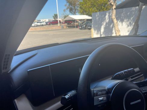 Used 2025 Hyundai Tucson SEL image 36