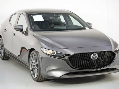 Used 2021 MAZDA MAZDA3 s image 50