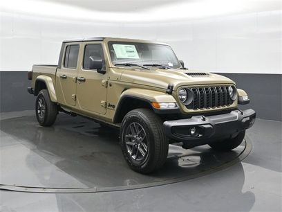 New 2025 Jeep Gladiator Sport