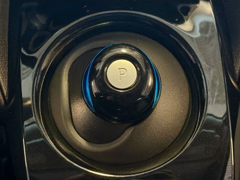 Used 2025 Nissan Leaf SV Plus FWD image 25