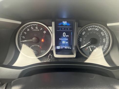 Used 2023 Toyota Tacoma SR5 w/ SX Package AWD/4WD image 17