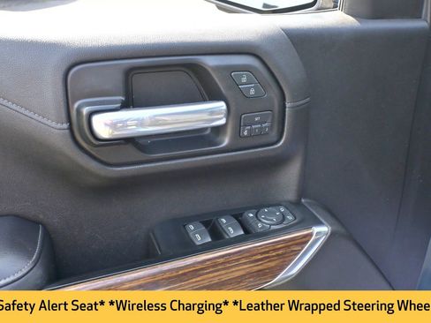 Used 2019 Chevrolet Silverado 1500 High Country w/ Technology Package image 31