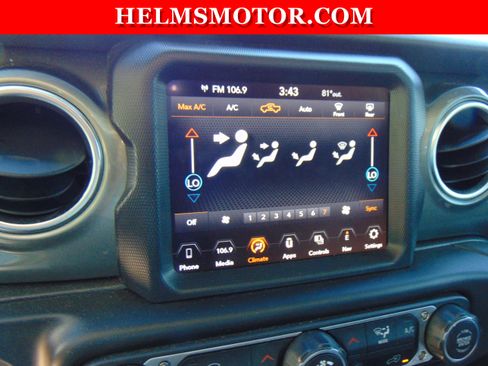 Used 2023 Jeep Gladiator Overland AWD/4WD image 25