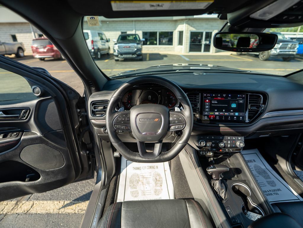 Used 2025 Dodge Durango R/T AWD/4WD image 21