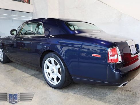 Used 2010 Rolls-Royce Phantom Coupe RWD image 50