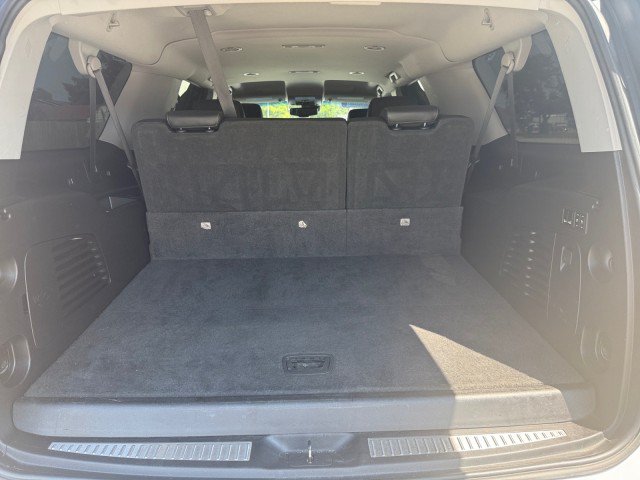 Used 2018 GMC Yukon XL SLT AWD/4WD image 16