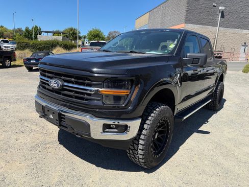 Used 2024 Ford F150 XLT AWD/4WD image 1