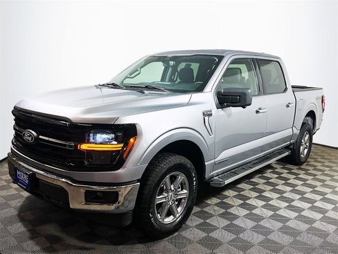 Used 2024 Ford F150 XLT w/ Mobile Office Package image 4