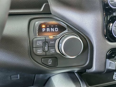 New 2026 RAM 1500 Big Horn AWD/4WD image 12