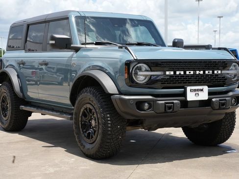 Used 2023 Ford Bronco Wildtrak AWD/4WD image 2