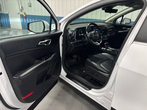 Used 2023 Kia Sportage EX image 50