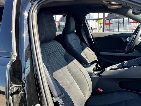 Used 2022 Polestar Polestar 2 image 11