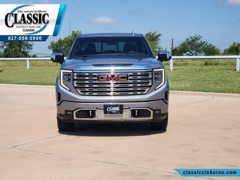 Used 2023 GMC Sierra 1500 Denali w/ Denali Reserve Package AWD/4WD image 5