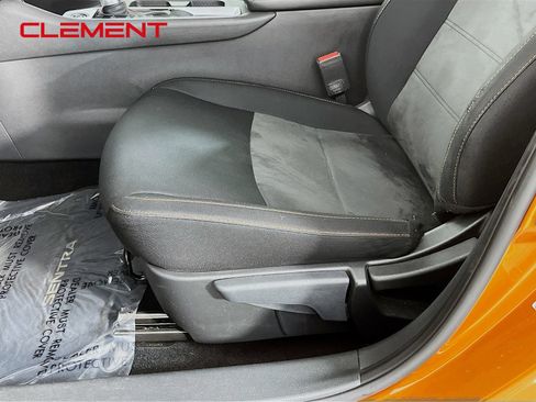 Used 2023 Nissan Sentra SR w/ Electronics Package FWD image 26