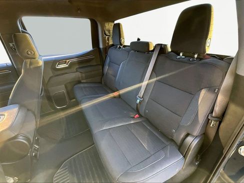 Used 2023 Chevrolet Silverado 1500 LT image 16