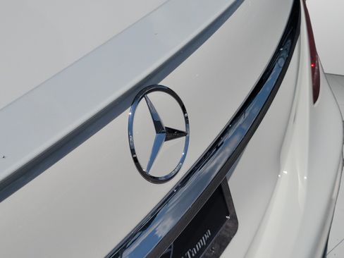Used 2019 Mercedes-Benz E 300 image 30