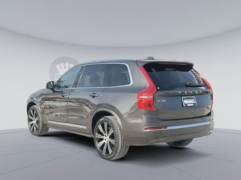 Used 2024 Volvo XC90 B6 Plus w/ Protection Package image 4