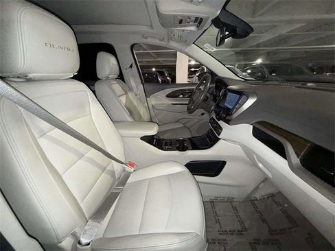 Used 2020 GMC Terrain Denali w/ Denali Premium Package image 14