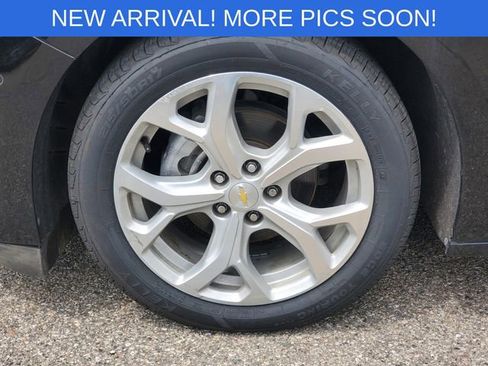Used 2018 Chevrolet Volt Premier FWD image 11