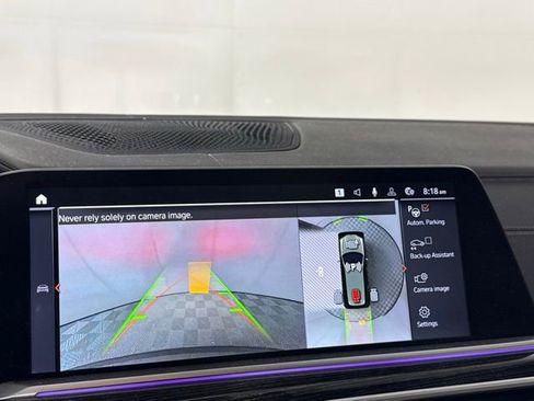 Used 2022 BMW X7 xDrive40i w/ M Sport Package image 19