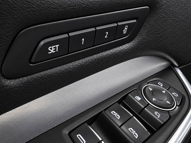 Used 2019 Cadillac XT4 Premium Luxury AWD/4WD image 22