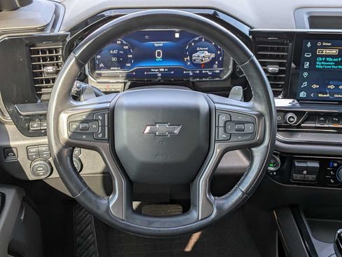 Used 2022 Chevrolet Silverado 1500 ZR2 w/ Technology Package AWD/4WD image 23