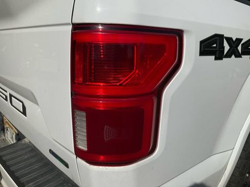 Used 2020 Ford F150 XLT w/ Equipment Group 302A Luxury AWD/4WD image 32