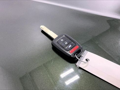 Used 2017 Honda HR-V LX image 13