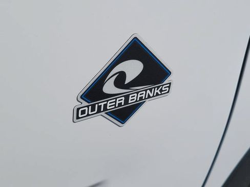 New 2026 Ford Bronco Sport Outer Banks w/ Outer Banks Tech Package+ AWD/4WD image 8