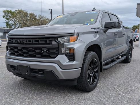 Used 2023 Chevrolet Silverado 1500 Custom w/ Rally Edition image 2