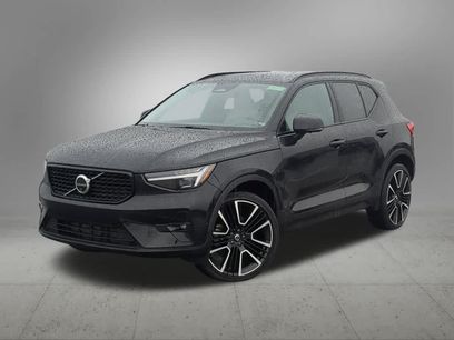 Used 2024 Volvo XC40 B5 Ultimate w/ Protection Package Premier