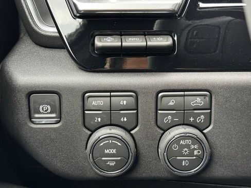 New 2026 Chevrolet Silverado 3500 High Country w/ Technology Package AWD/4WD image 29