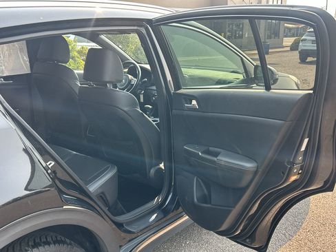 Used 2020 Kia Sportage S FWD image 24