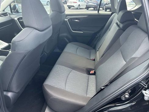 Used 2025 Toyota RAV4 XLE w/ Convenience Package image 20