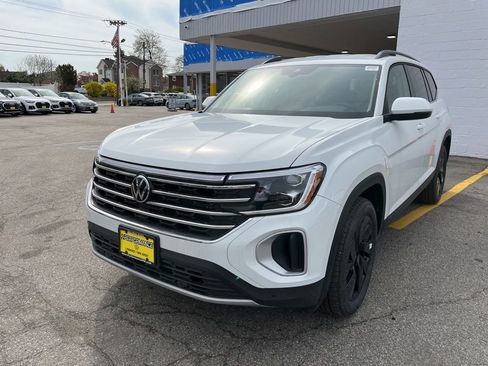 New 2025 Volkswagen Atlas SE AWD/4WD image 23