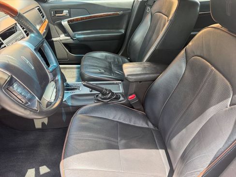 Used 2012 Lincoln MKZ FWD image 10
