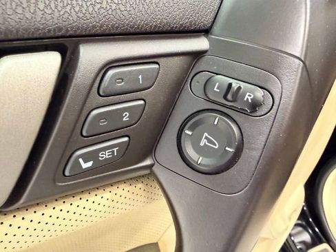 Used 2010 Acura TSX V6 Sedan image 22