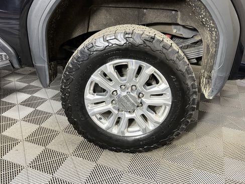 Used 2021 GMC Sierra 3500 Denali w/ Denali Ultimate Package image 20