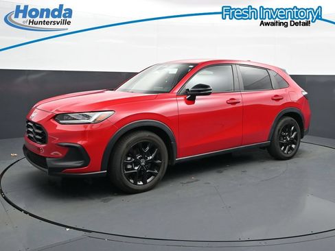 Used 2024 Honda HR-V Sport image 10