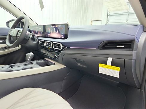 New 2026 Nissan Sentra SL w/ Floor Mat Package image 43