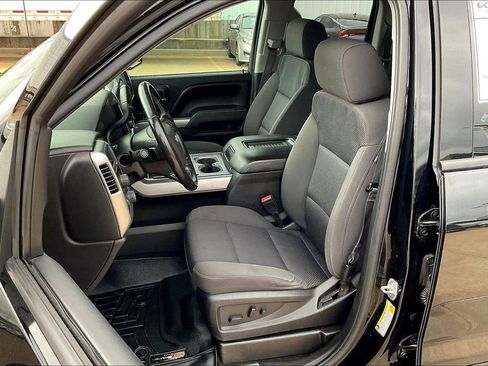 Used 2017 Chevrolet Silverado 1500 LT image 25