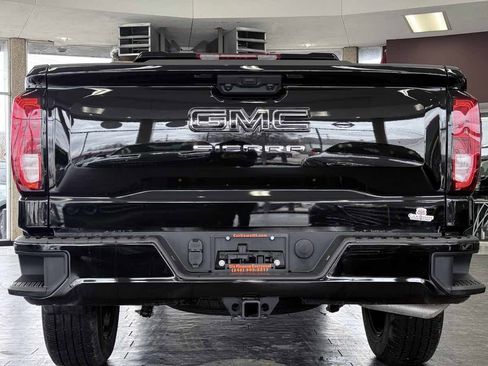 Used 2025 GMC Sierra 1500 Elevation image 20