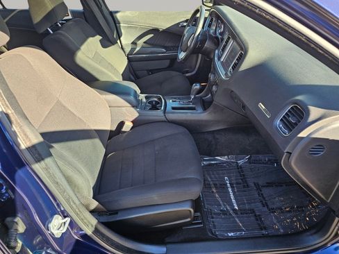 Used 2014 Dodge Charger R/T image 22