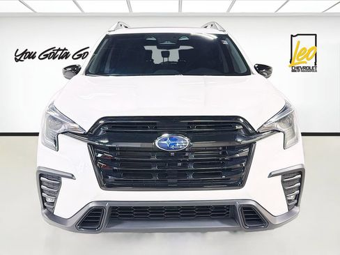Used 2025 Subaru Ascent Bronze Edition AWD/4WD image 2