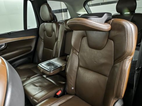Used 2018 Volvo XC90 T6 Inscription w/ Convenience Package AWD/4WD image 21