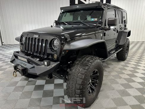 Used 2014 Jeep Wrangler Unlimited Sport w/ Quick Order Package 24S AWD/4WD image 3